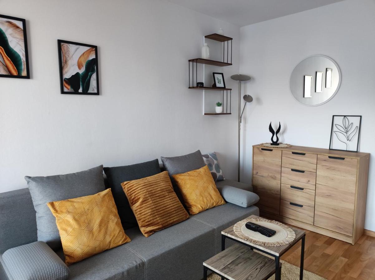 "W Zdroju" - Apartament Cieplice, Aquapark, Jelenia Gora Exterior photo